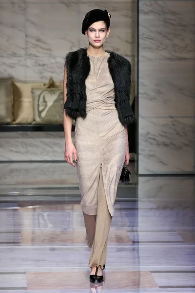 Look 25